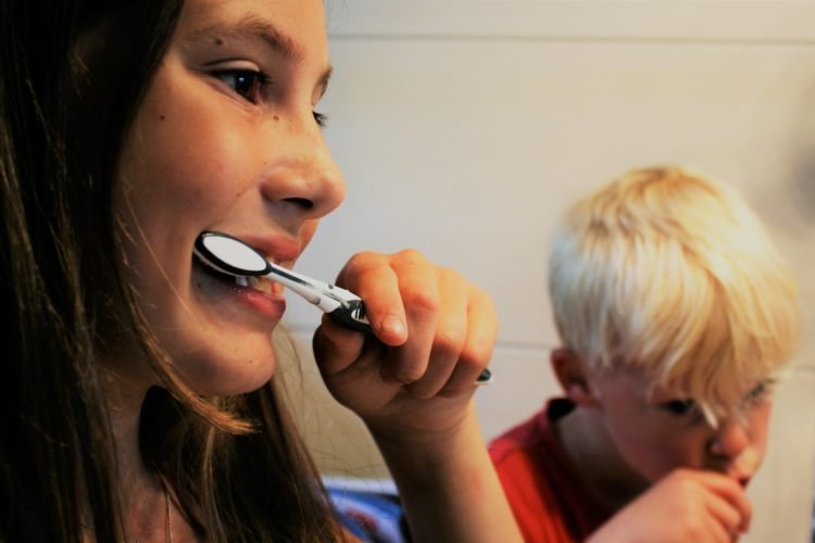 A Personal Experience With Clear Braces - What Really Happens?